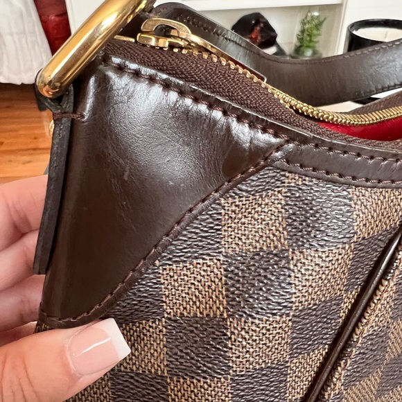 Louis Vuitton Thames PM Damier - Picture 7 of 16